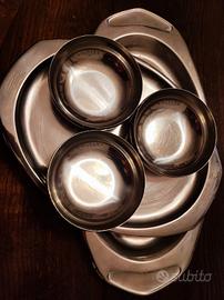 n.2 vassoi +n.3 ciotole piccole AMC