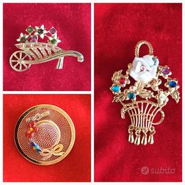 Set n. 3 Spille da donna dorate con fiori