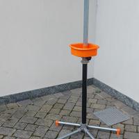 Cavalletto per manutenzione biciclette