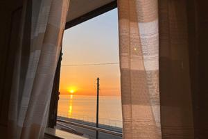 Casa vacanza fronte mare 10m Lung.re 181. 2 Avola