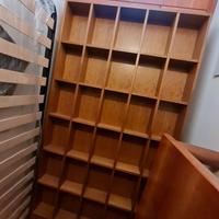 Mobile portaoggetti a parete