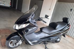 Suzuki Burgman 400