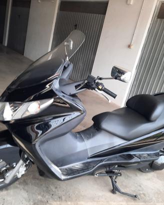 Suzuki Burgman 400