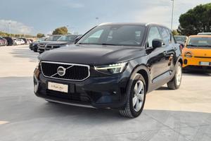Volvo XC40 B3 automatico Essential - 2024