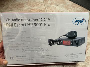 CB radio PNI Escort HP 9001 Pro 12/24V come NUOVA