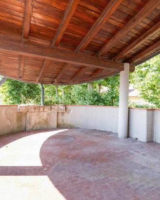 Casa indipendente di 147 m² con più di 5 locali e 