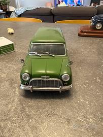 Mini traveller kyosho 1:18