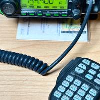 Ricetrasmettitore ID-E880 con accessori