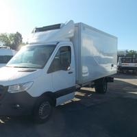 Iveco mercedes 516 2019 con cella e gruppo e.6