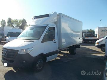 Iveco mercedes 516 2019 con cella e gruppo e.6