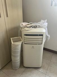 Pinguino condizionatore + adattatore per finestra