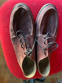 Scarpe di pelle scamosciata da barca tribord