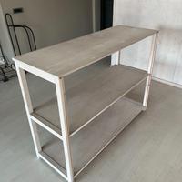 Scaffale bianco in legno su misura 140x50