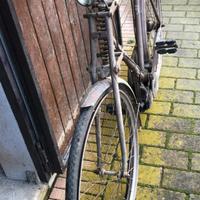 Bici a motore antica