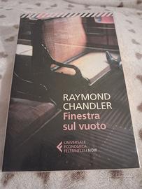 Finestra sul vuoto - Raymond Chandler
