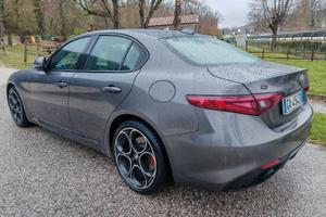 Alfa Giulia veloce 2.2 at8 210cv Q4