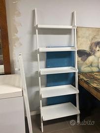 Libreria bianca