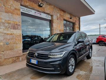 Volkswagen Tiguan 2.0 TDI 150 CV SCR DSG Life