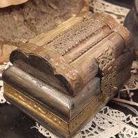 Piccolo bauletto portagioie vintage osso velluto 