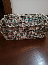 cesto in carta riciclata