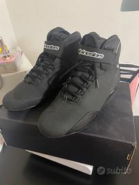 Scarpe moto alpinestars