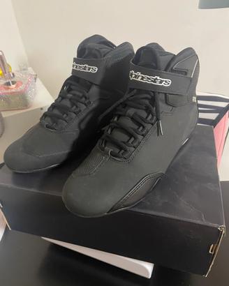 Scarpe moto alpinestars