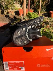 Scarpini calcio nr. 38 nuovissimi