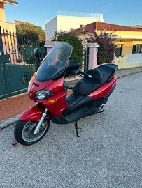 Piaggio x9