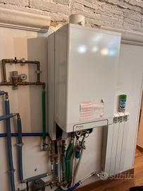 caldaia ibrida Daykin nuova