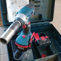 Avvitatore a percussione