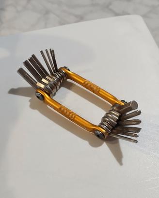 multi tool Crank Brothers