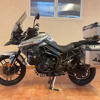 Triumph Tiger 800 XRX con + 2500euro di optional