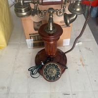 Telefono fisso in legno funzionante