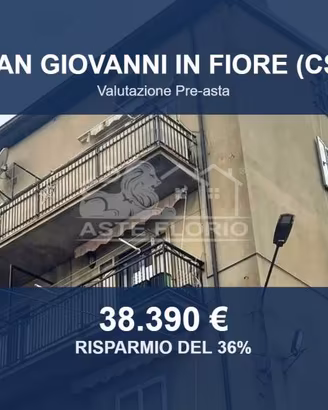 Immobile in asta di 155 m² con box auto a San Giov