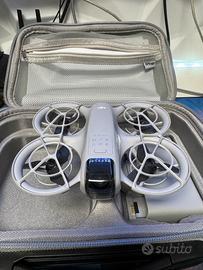 Drone DJI Neo accessoriato