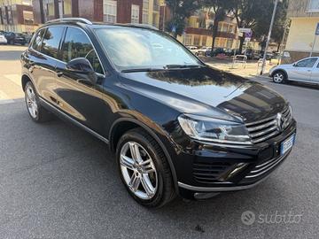 Volkswagen Touareg 3.0 TDI 204 CV tiptronic BlueMo