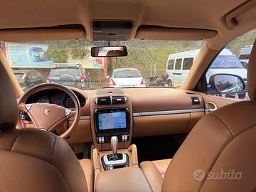 Porsche Cayenne 3.2 V6 – Benzina/GPL