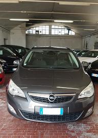 Opel Astra 1.7 CDTI 110CV Sports Tourer Cosmo
