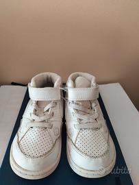 Sneakers alte Nike bambino/a misura 25