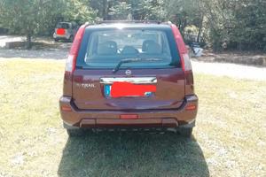 nissan xtrail 2.0 benz GPL cambio automatico 