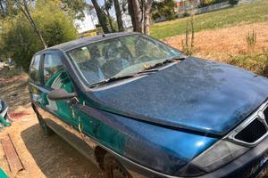 Lancia y