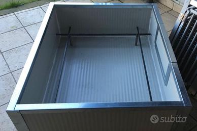 Cassa parto coibentata  per cani