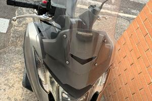 Honda Integra 750 sport