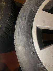 Gomme Pirelli più cerchi audi