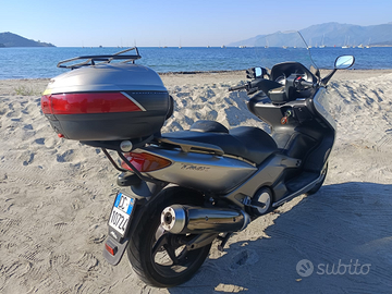 Vendita scooter t max 500