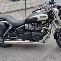 Triumph SpeedMaster - 2010