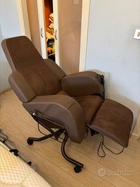 Poltrona relax ortopedica elettrica
