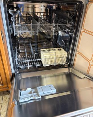 Lavastoviglie Electrolux