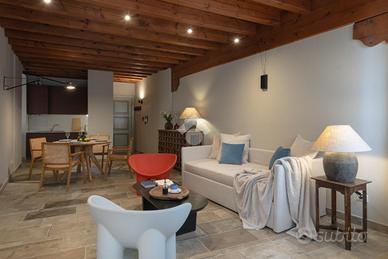 3 LOCALI A PADENGHE SUL GARDA