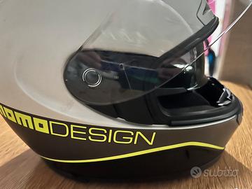 Casco Momo design